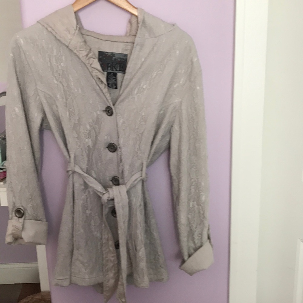 Cute lace light jacket